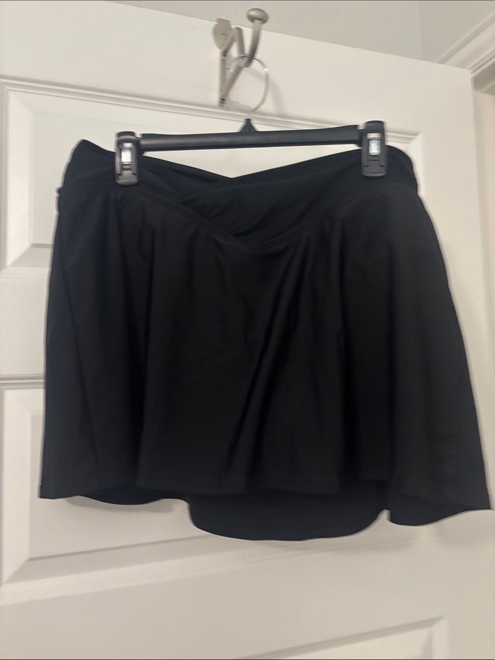 Lands' End Black Tankini Bottom Skirt w/bikini bottom SZ L V crossed front NWT